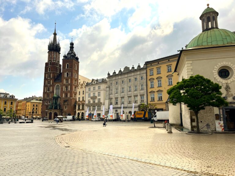 church main square krakow